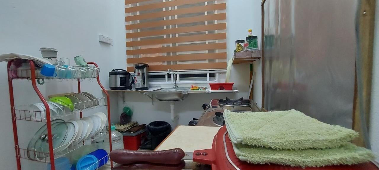 Myrol Homestay Kulim Bagian luar foto
