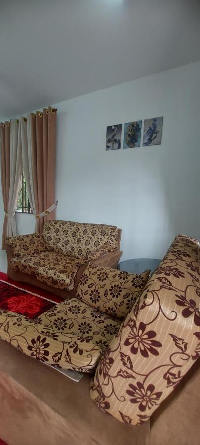 Myrol Homestay Kulim Bagian luar foto